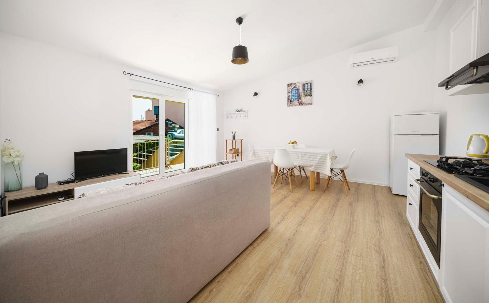 Apartments Vitis - City Centre - Free Parking Водице Екстер'єр фото