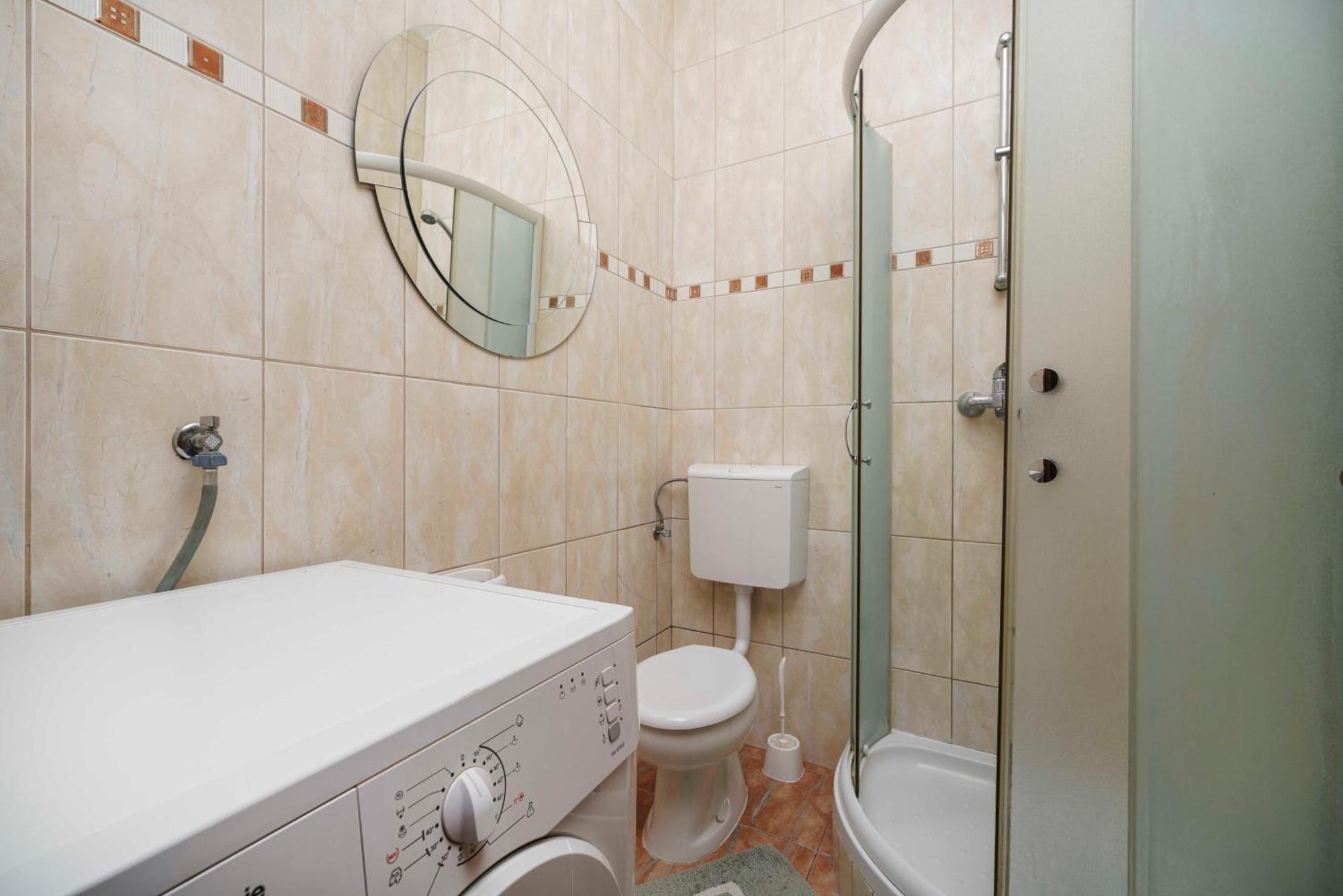 Apartments Vitis - City Centre - Free Parking Водице Екстер'єр фото