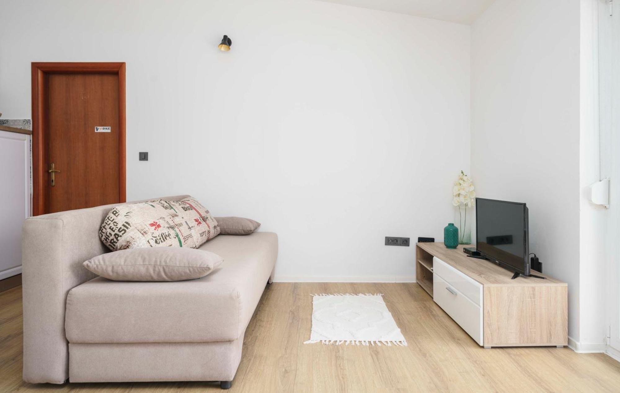 Apartments Vitis - City Centre - Free Parking Водице Екстер'єр фото