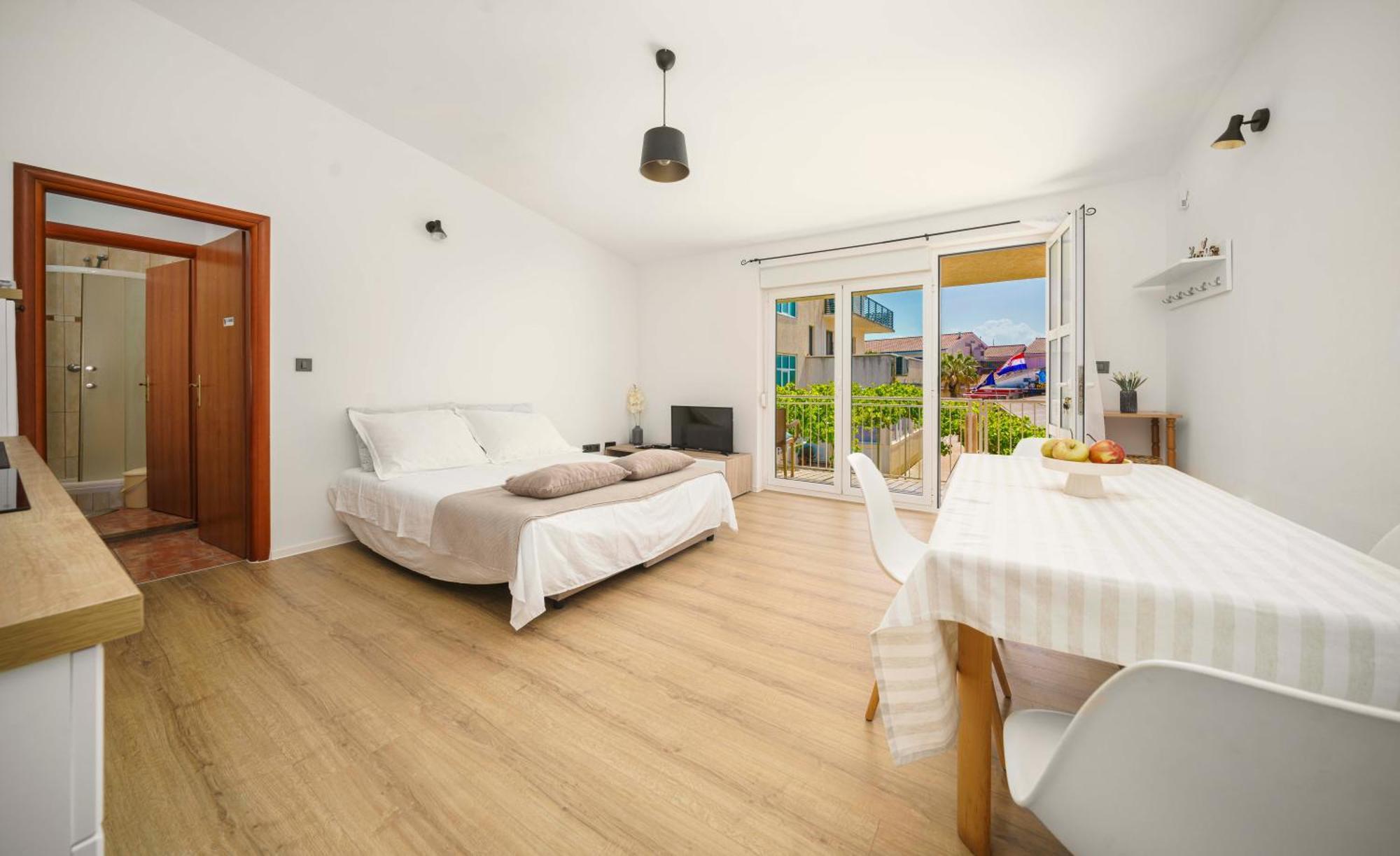 Apartments Vitis - City Centre - Free Parking Водице Екстер'єр фото